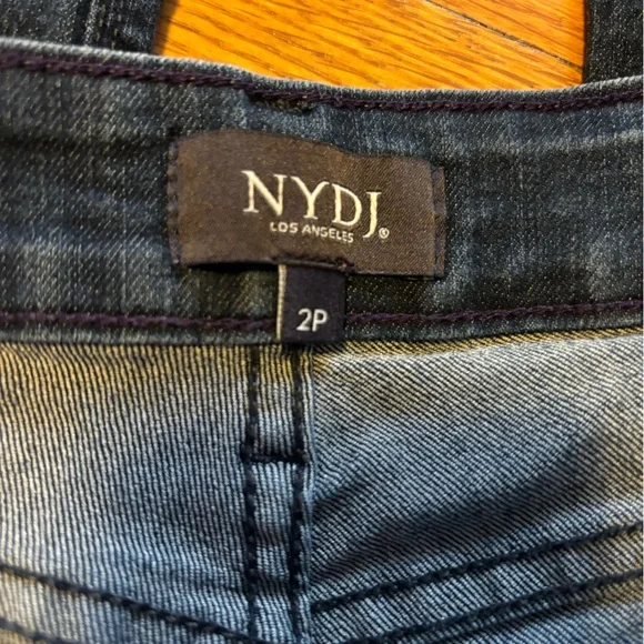 NYDJ Marilyn Straight Jeans Size 2 Petite - Picture 7 of 7
